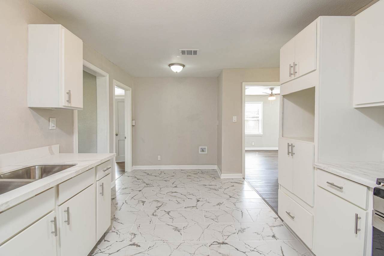 3709 Gager Street - Photo 1