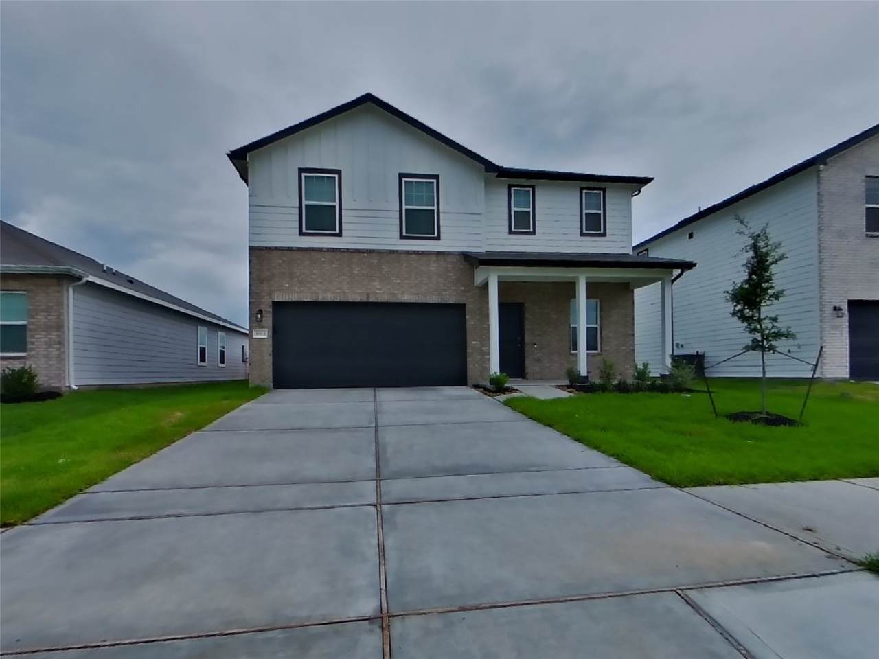 3863 Sunbird Creek Trail - Photo 1