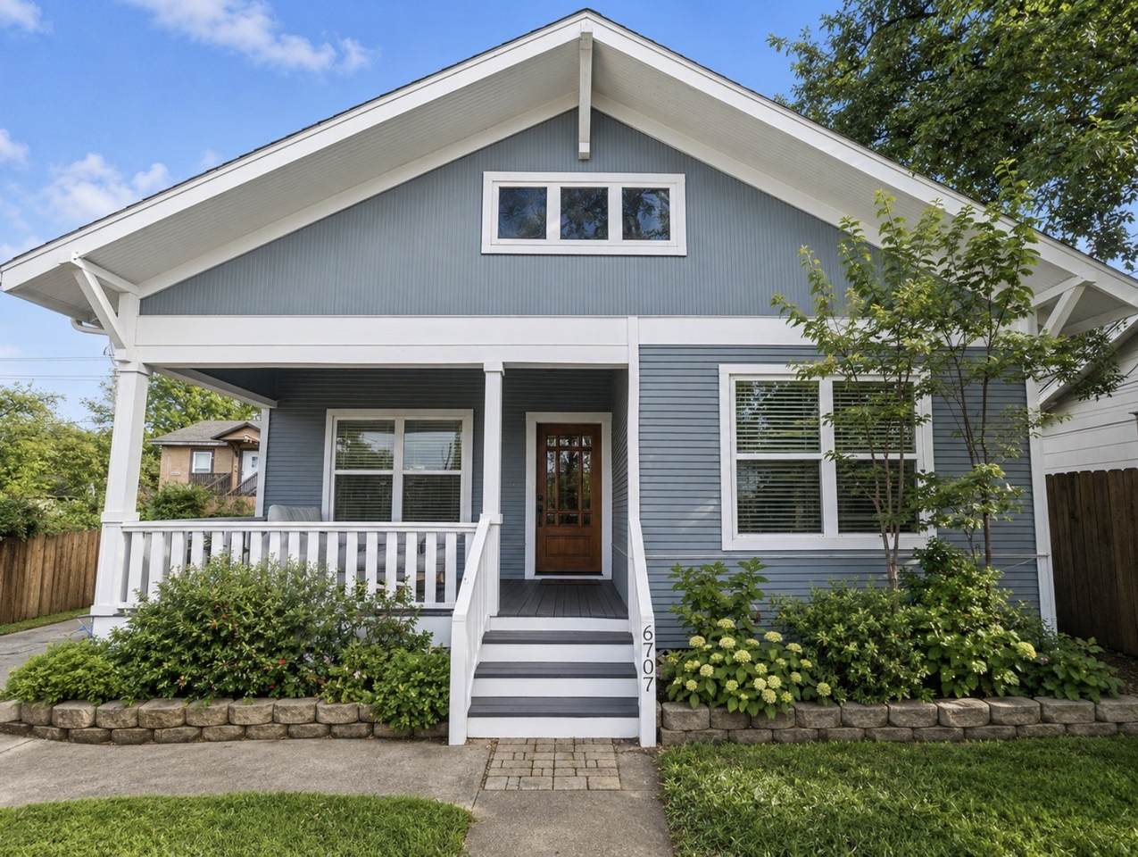 6707 Avenue C - Photo 1