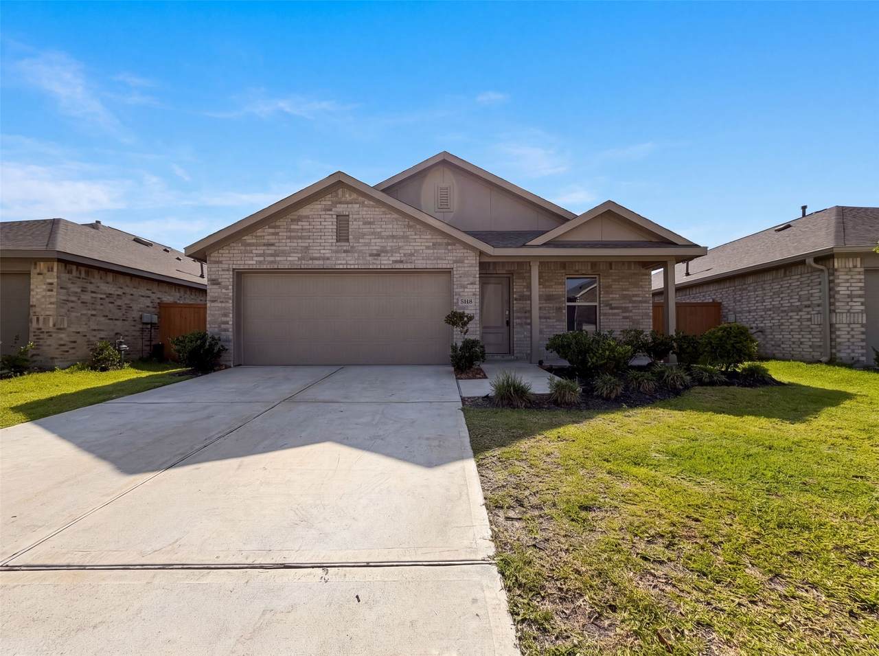 5118 Sunvalley Bend Drive - Photo 1