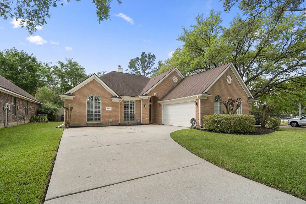 9631 Bavaria Drive - Photo 1