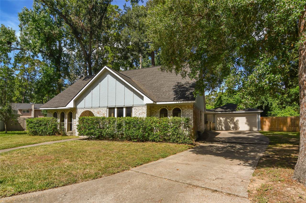 2103 Silver Falls Drive - Photo 1