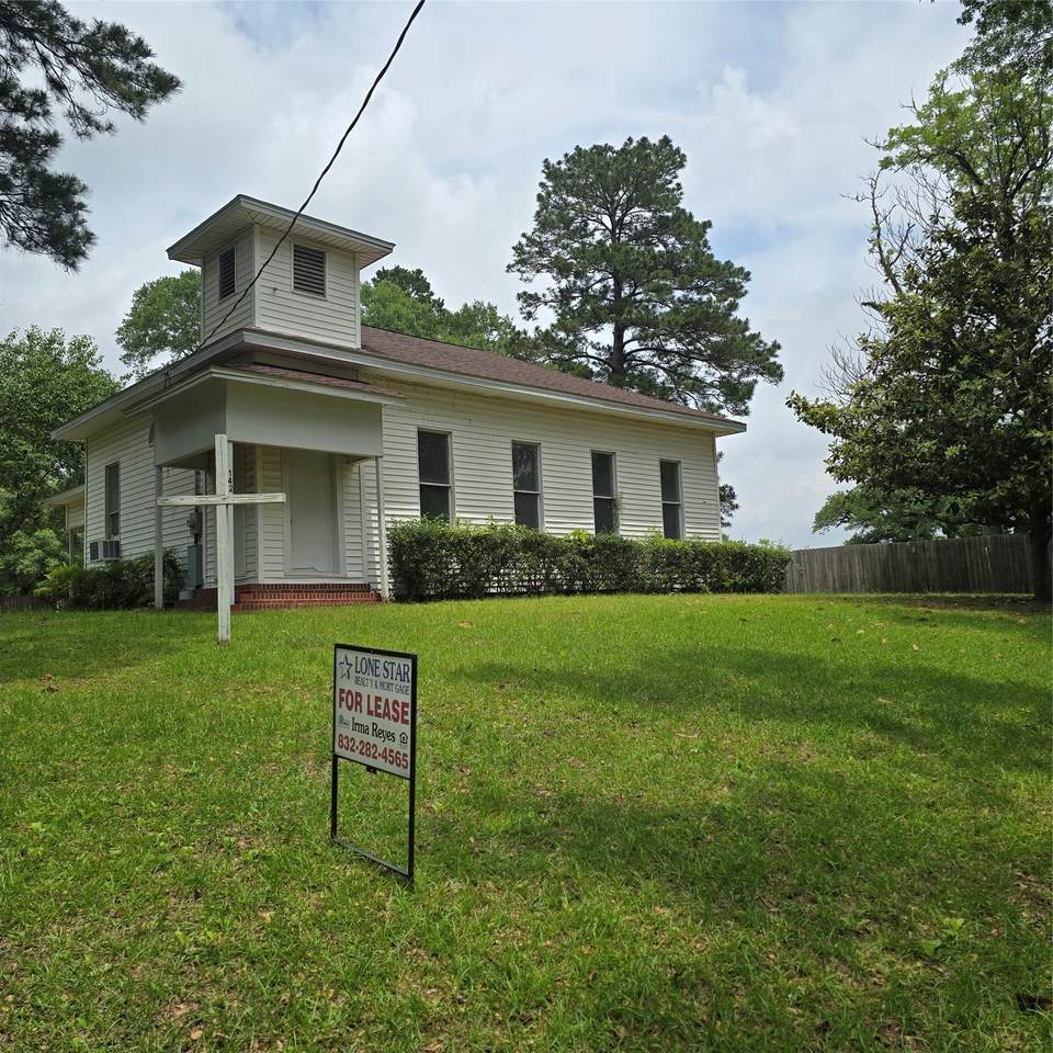 142 Rowe Ln - Photo 1