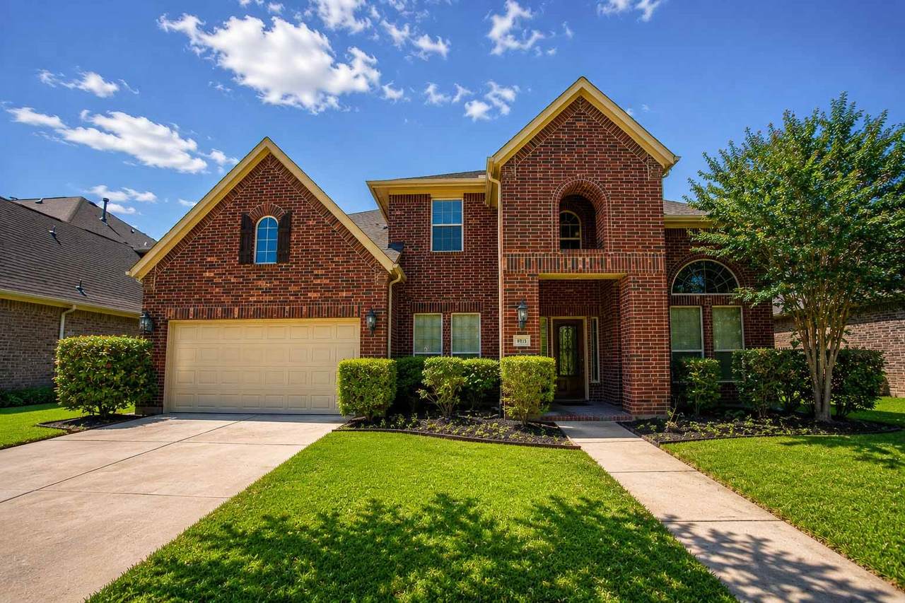 4915 White Barrow Creek - Photo 1