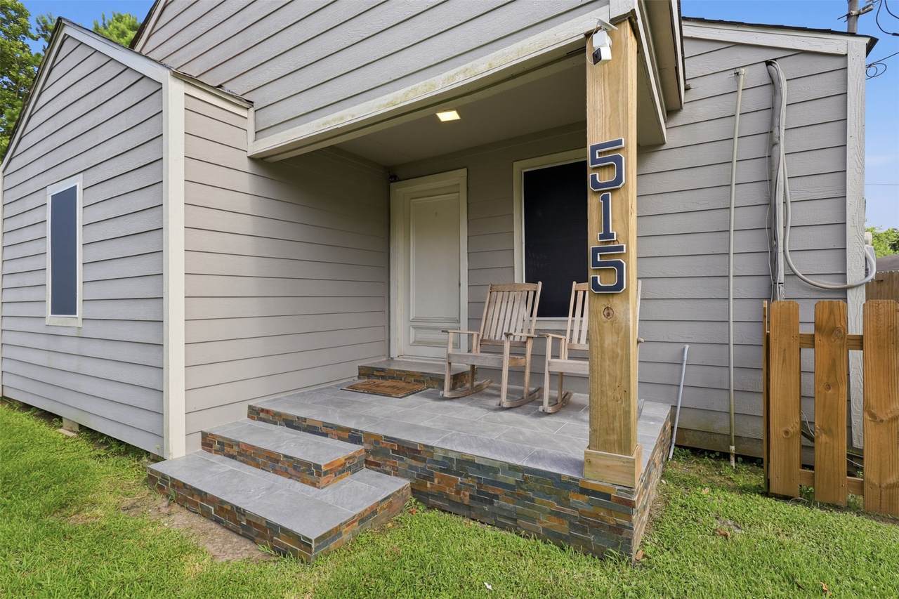 515 Riggs Street - Photo 1