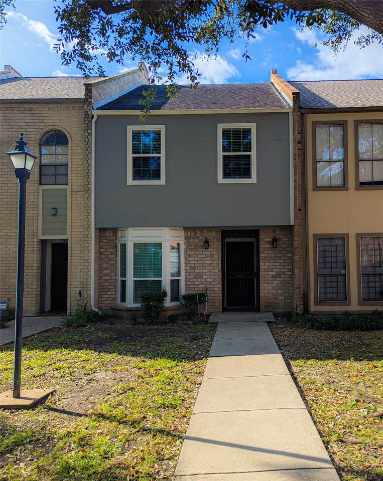 7925 Knight Road - Photo 1