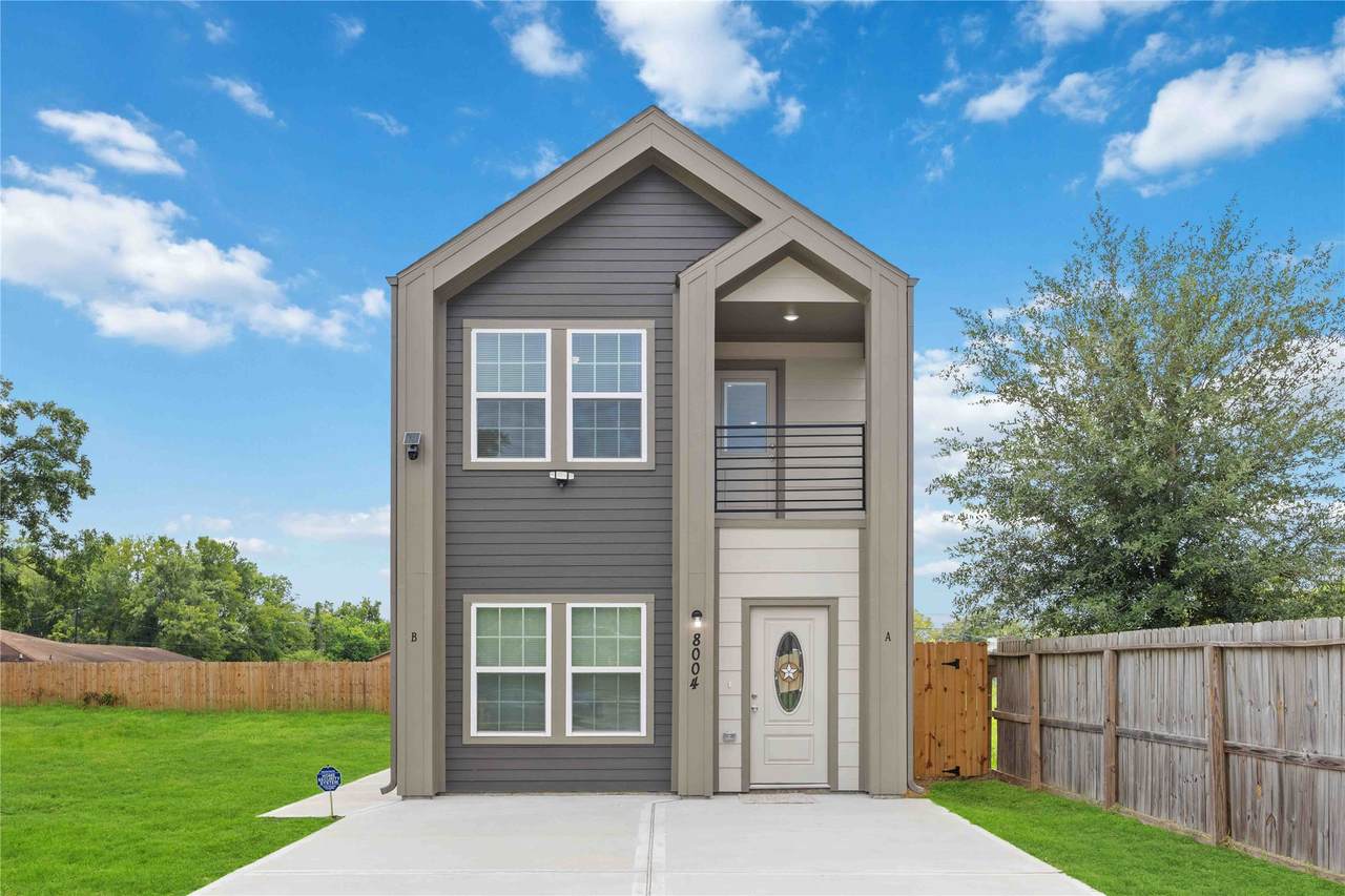 8004 Birmingham Street - Photo 1