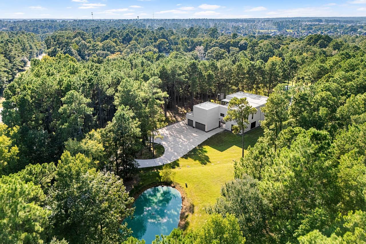 11902 Julia Lane - Photo 1