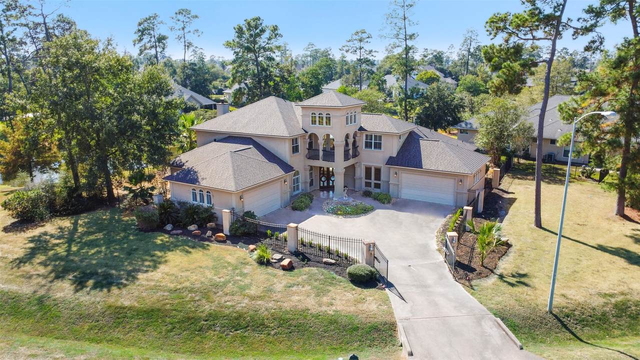 8114 Hideaway Lake Circle - Photo 1