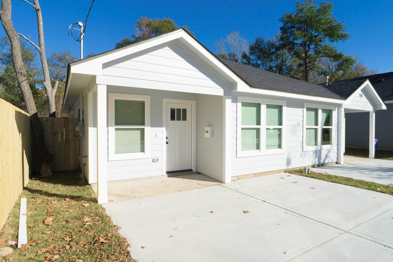 308 12th Street - Photo 1