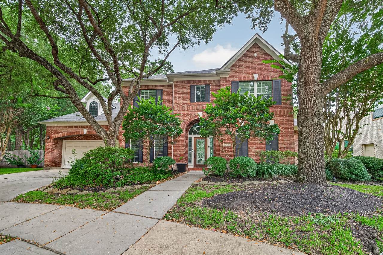 15618 Stable Brook Circle - Photo 1