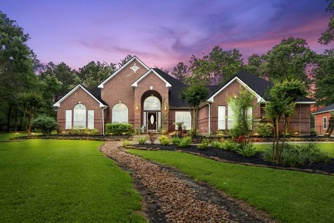 14103 Amber Lane - Photo 1