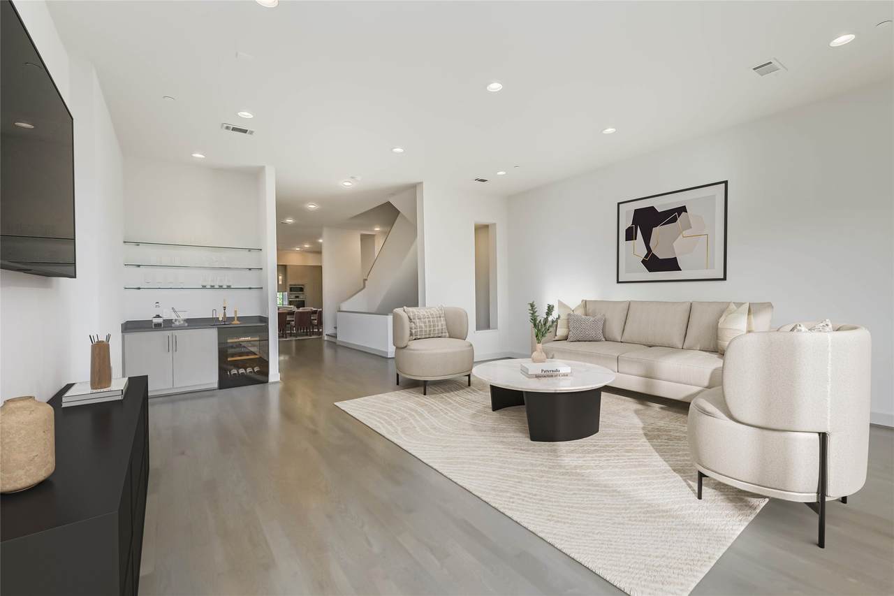 1509 Ruth Street - Photo 1