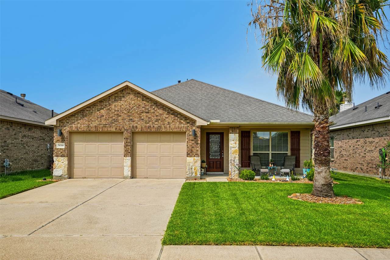 5018 Bay Lane - Photo 1