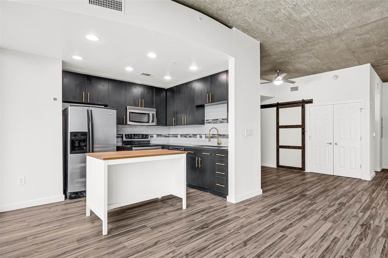 5925 Almeda Road - Photo 1