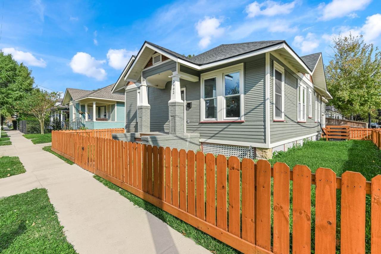 2902 Houston Avenue - Photo 1