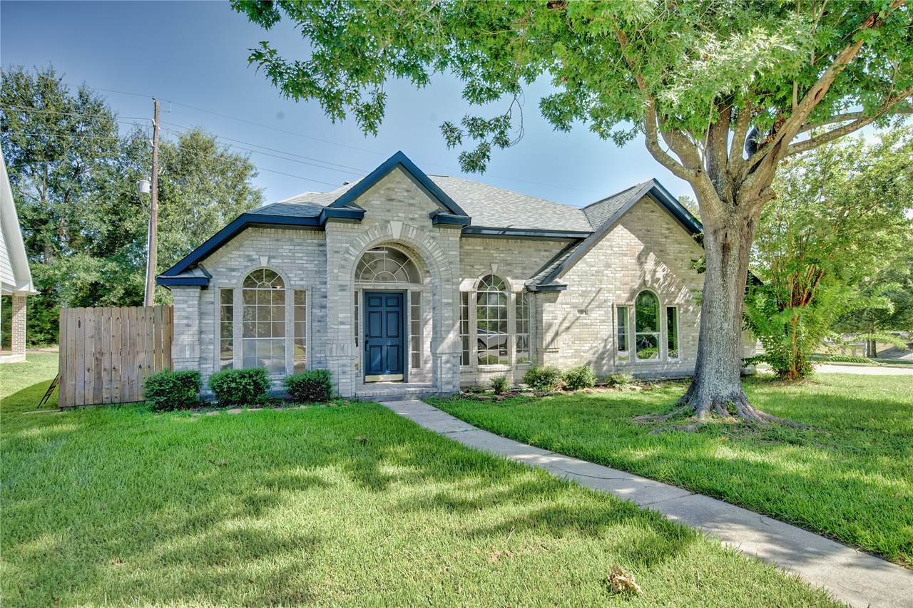 18902 Tranquility Drive - Photo 1