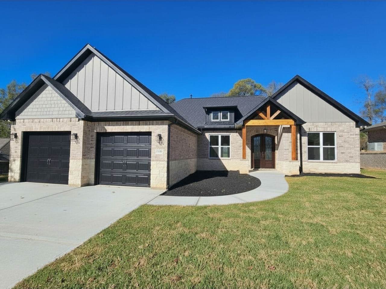 811 Overbrook Drive - Photo 1
