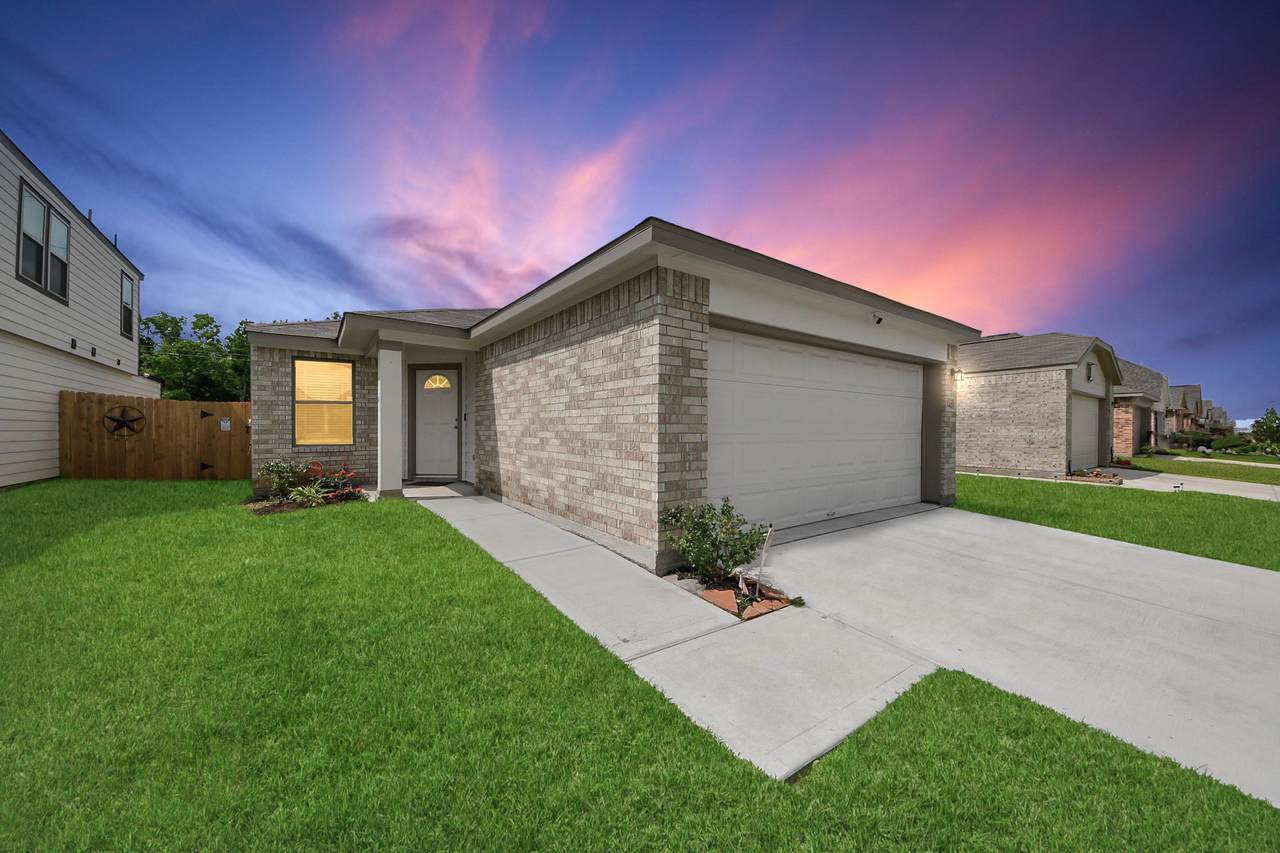 5342 Basquiat Drive - Photo 1