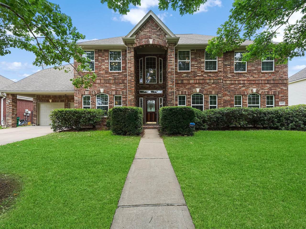 3307 Canyon Links Drive - Photo 1