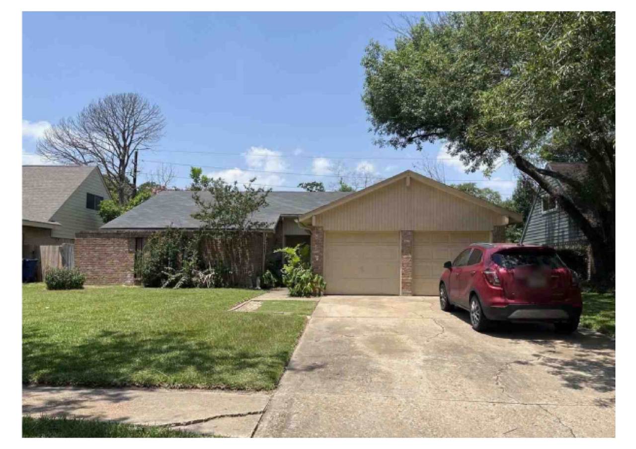 4935 Blueberry Hill Drive - Photo 1