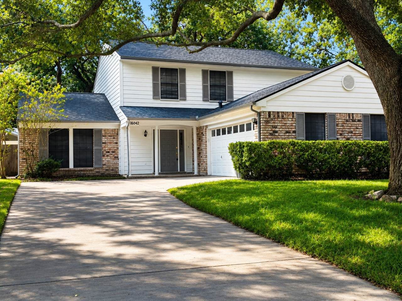 16042 Pinyon Creek Drive - Photo 1