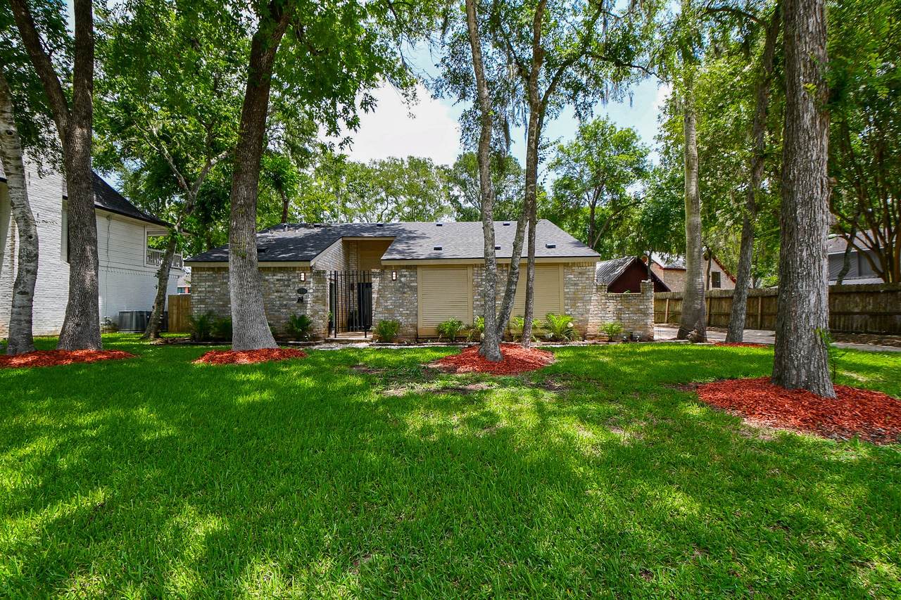 1710 Wildwood Lane - Photo 1