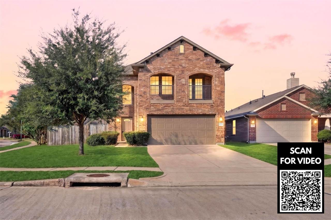 2403 Summers Glen Court - Photo 1