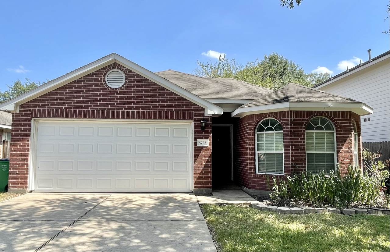 5723 Wandering Creek Drive - Photo 1
