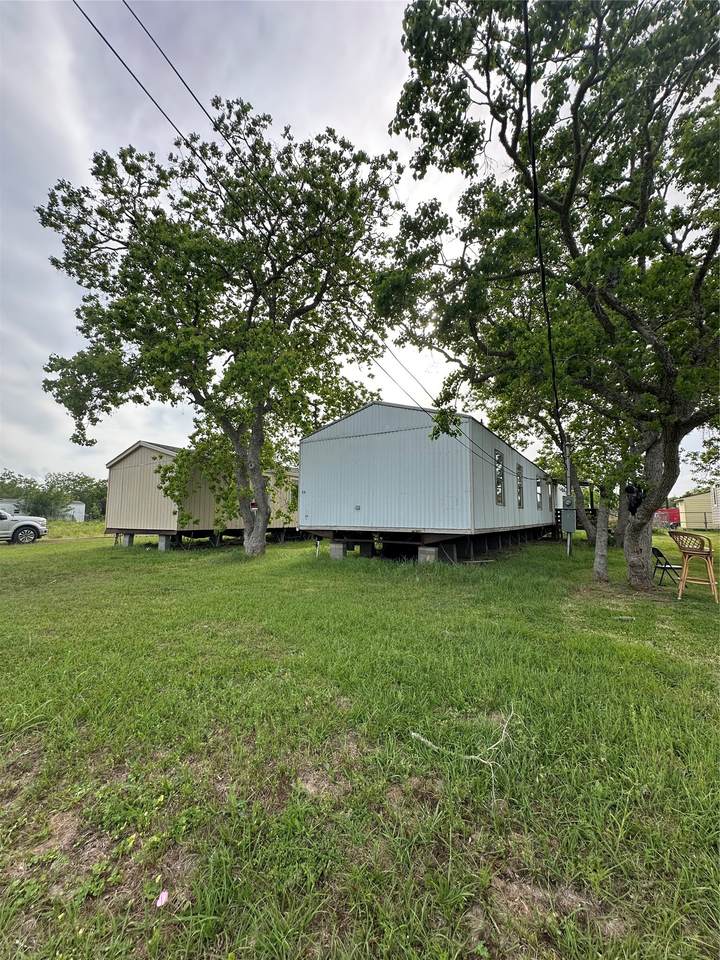 318 4th Street - Photo 1