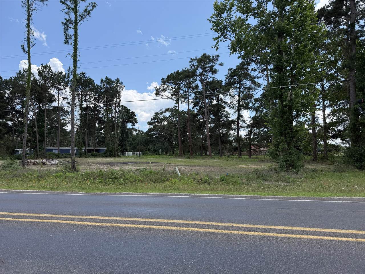 3340 Fm 356 - Photo 1