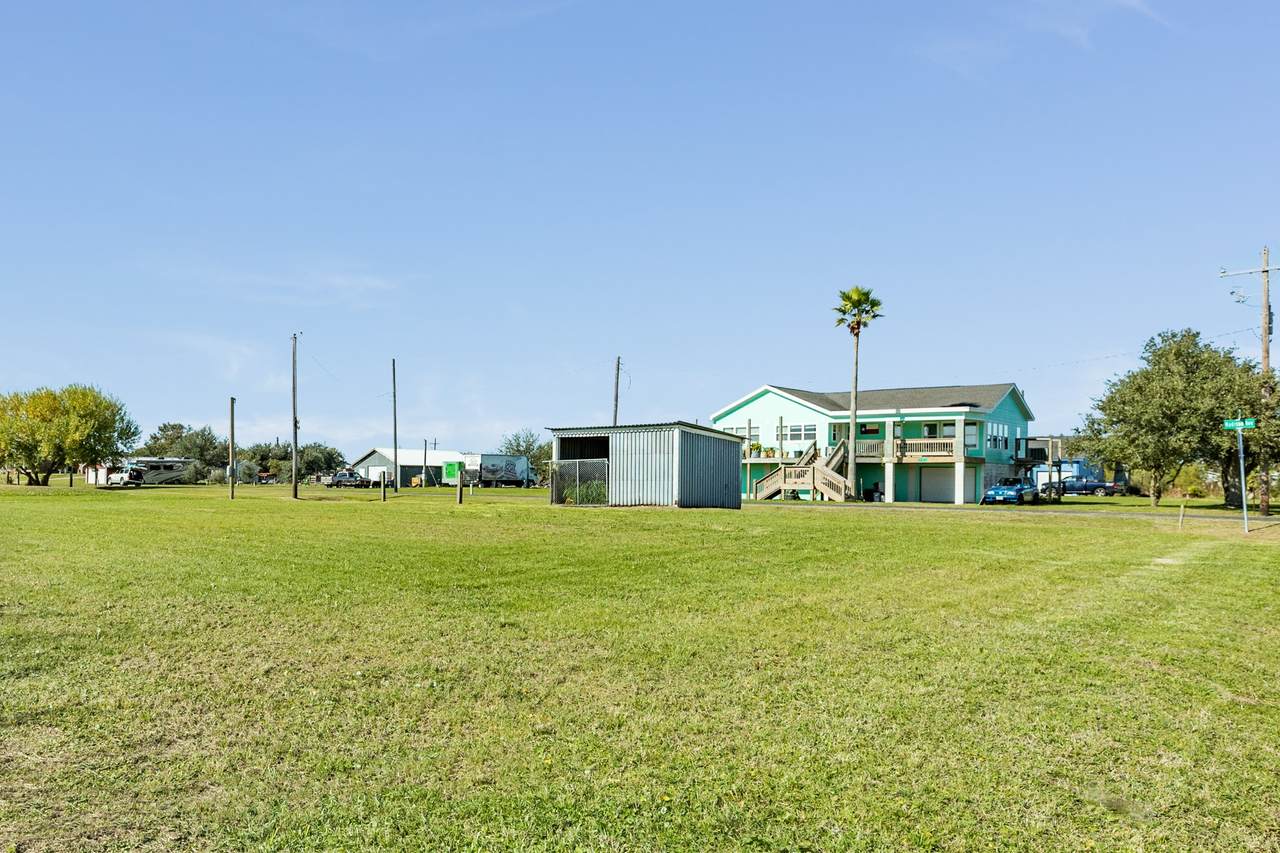 2326 Madison Avenue - Photo 1