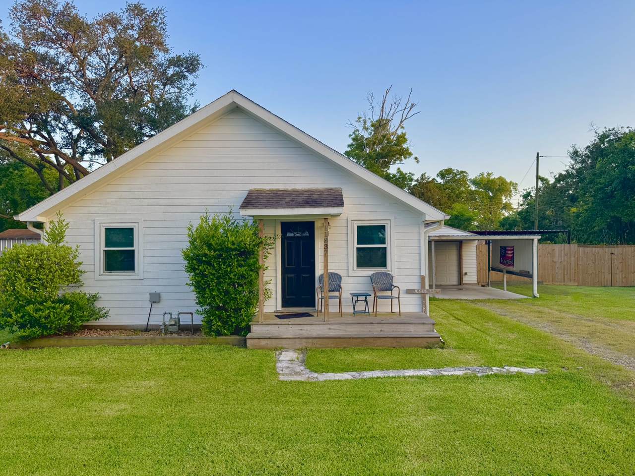 11837 13th Street - Photo 1