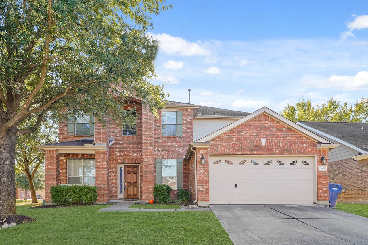 29650 Legends Green Drive - Photo 1