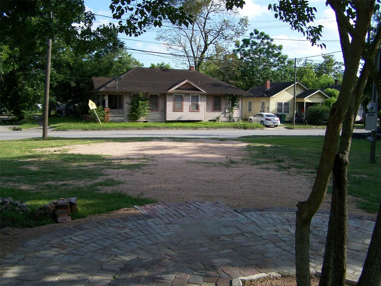 https://bt-photos.global.ssl.fastly.net/harmls/1280_boomver_1_96722844-2.jpg