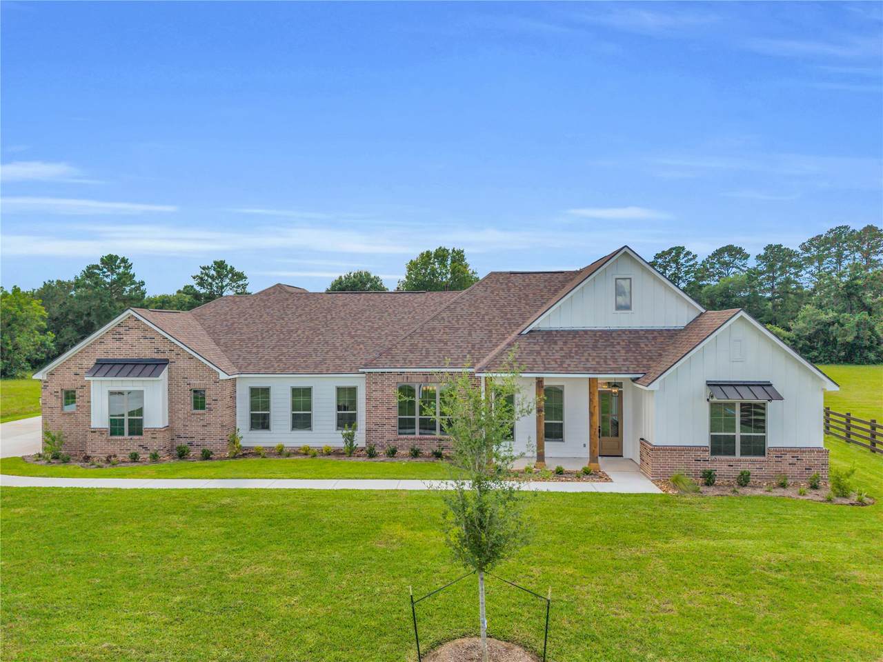 24951 Hopeview Way - Photo 1