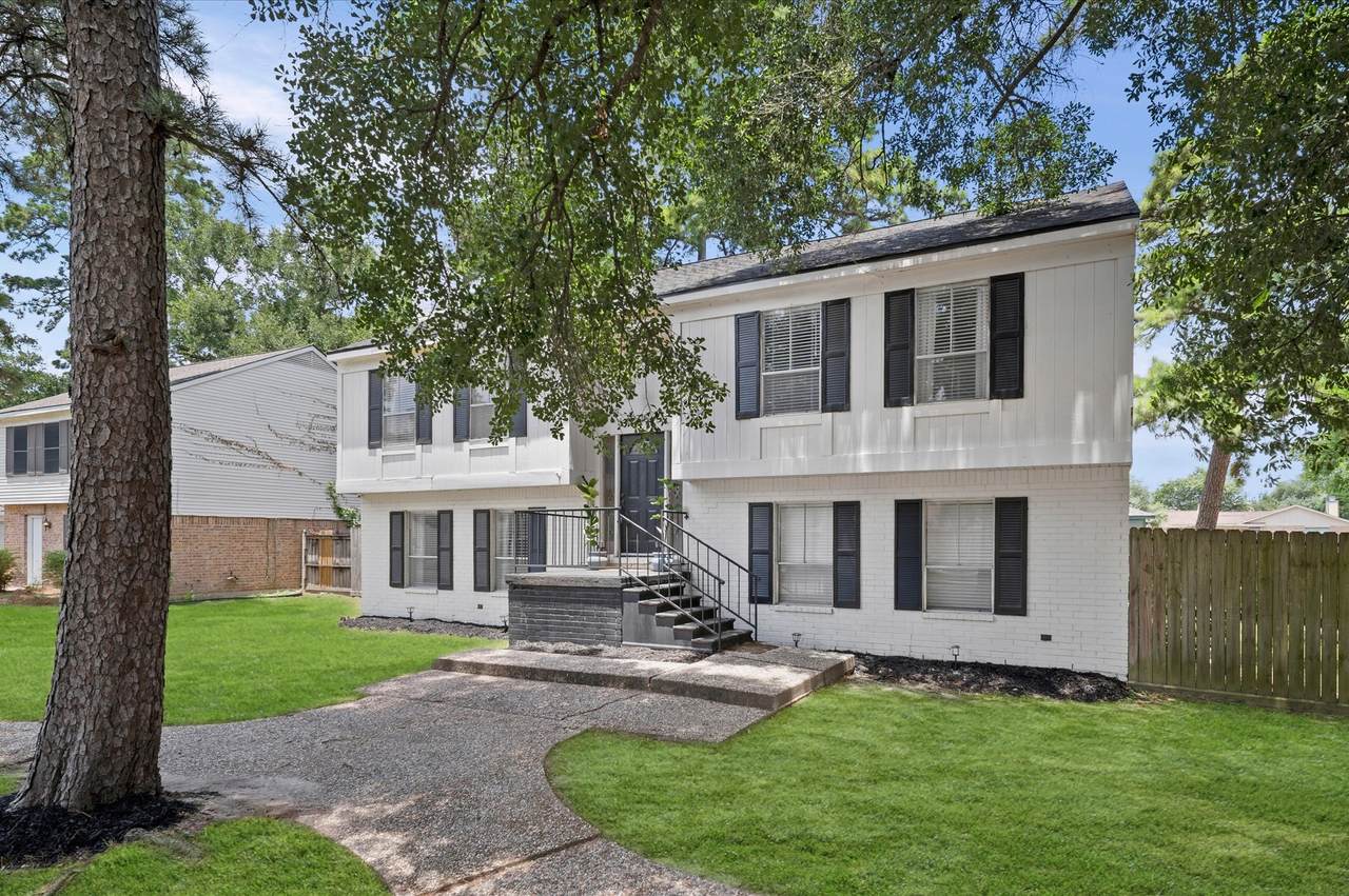 2715 Wood River Drive - Photo 1