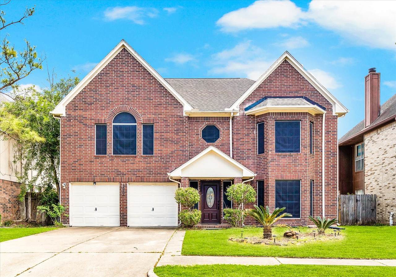 16423 Ash Point Lane - Photo 1