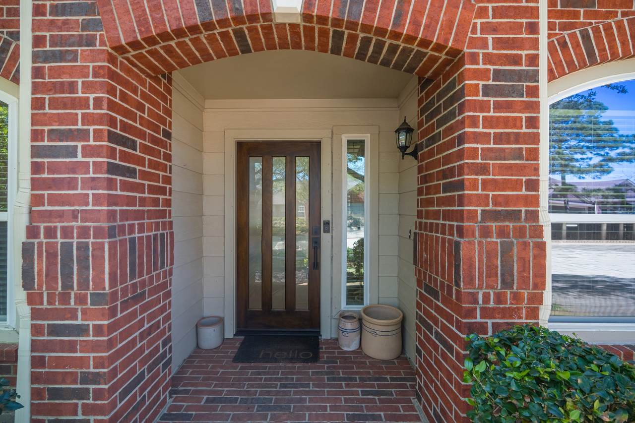 1107 Compass Cove Circle - Photo 1