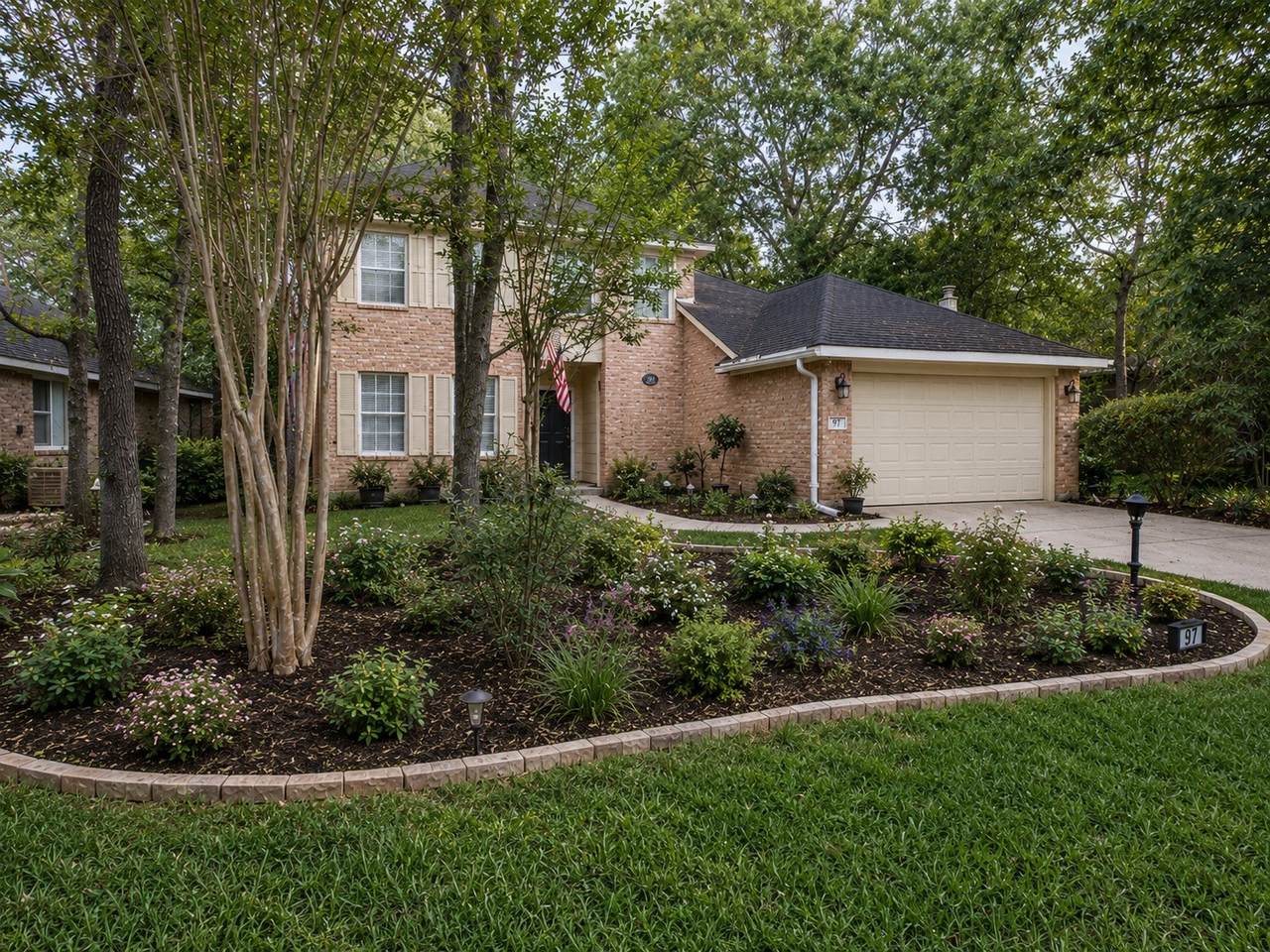 97 Hollylaurel Circle - Photo 1