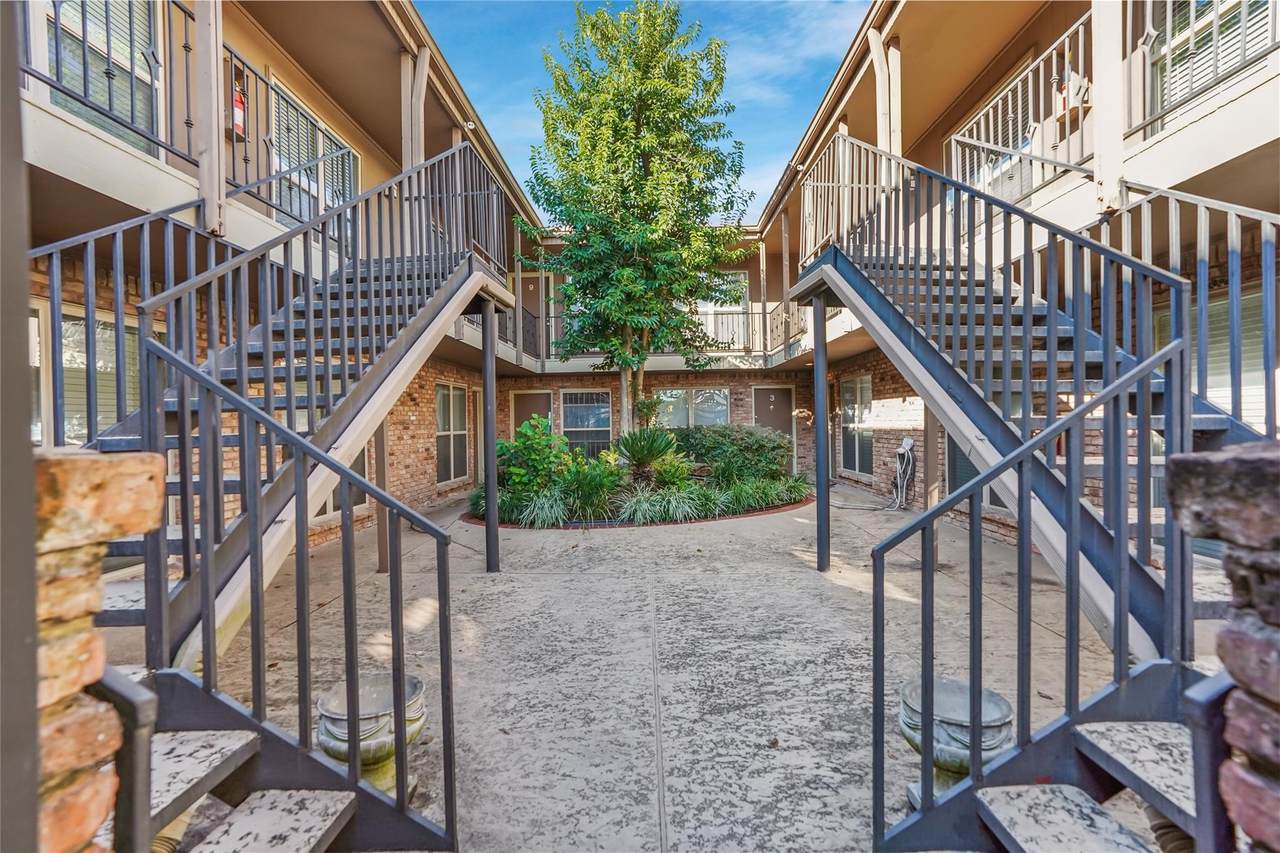 419 Marshall Street - Photo 1