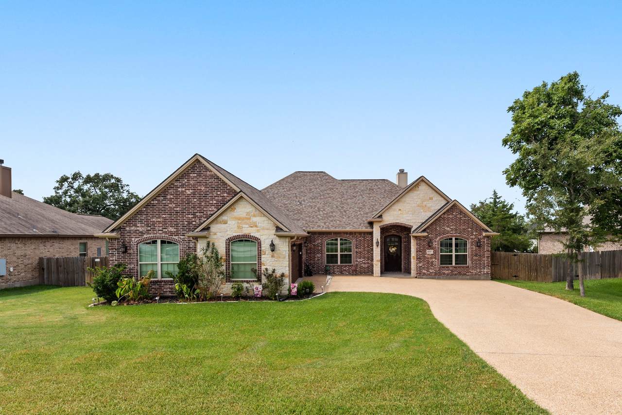 4663 River Rock Drive - Photo 1