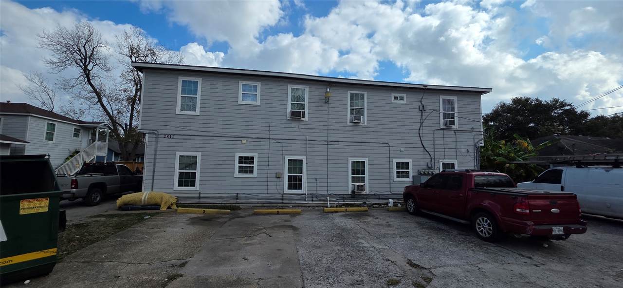 2811 Iola Street - Photo 1