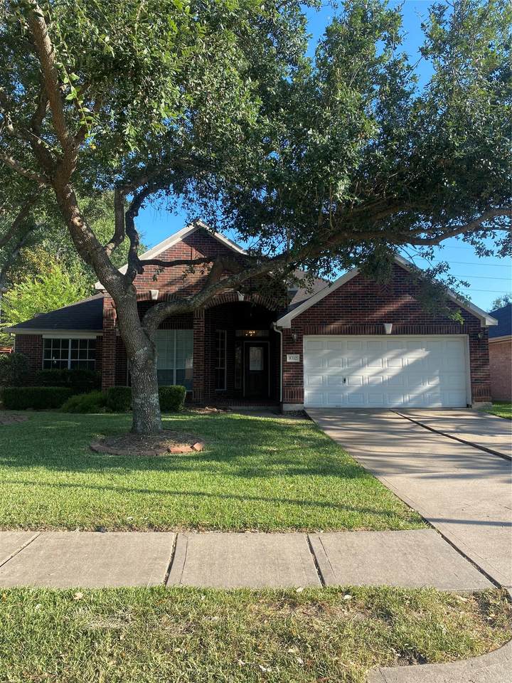 8312 Spinnaker Bay Lane - Photo 1