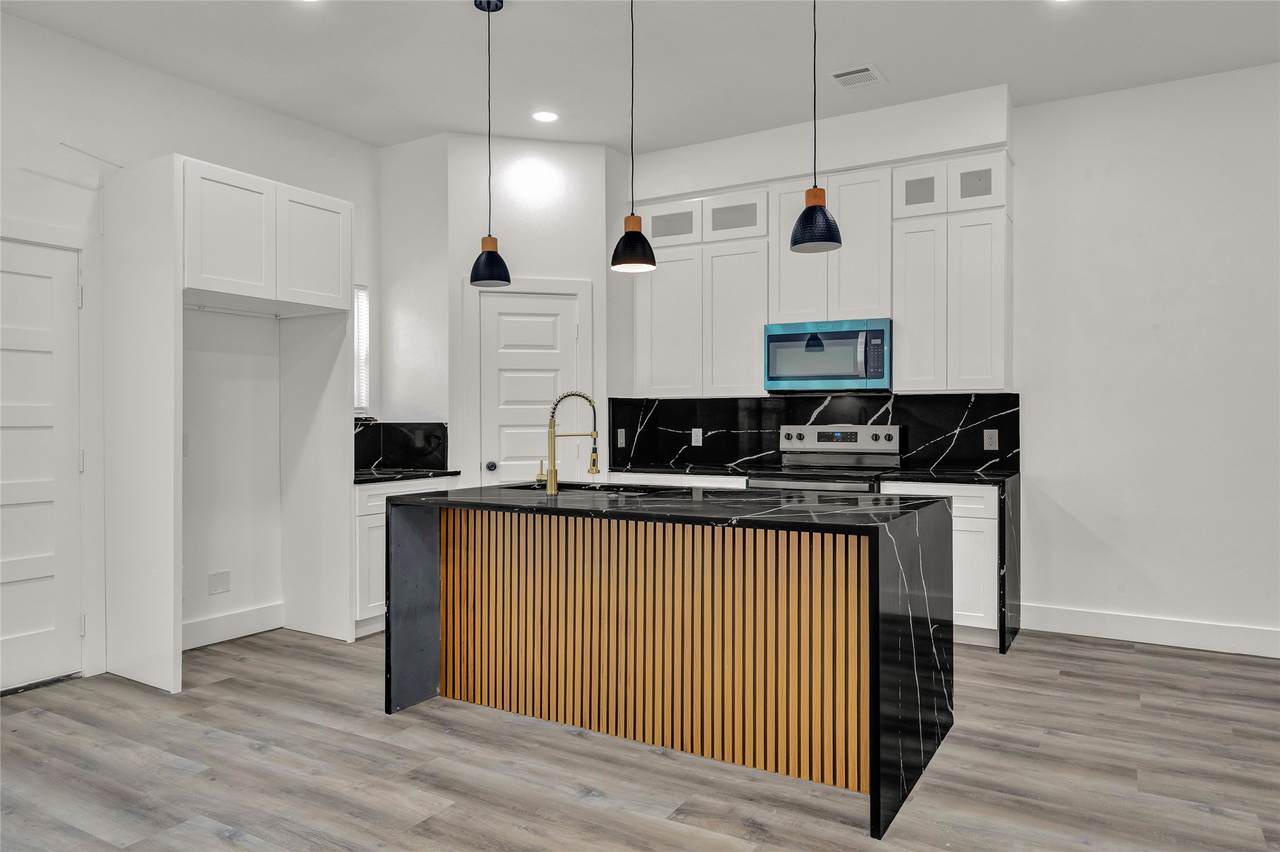 9103 Grady Street - Photo 1