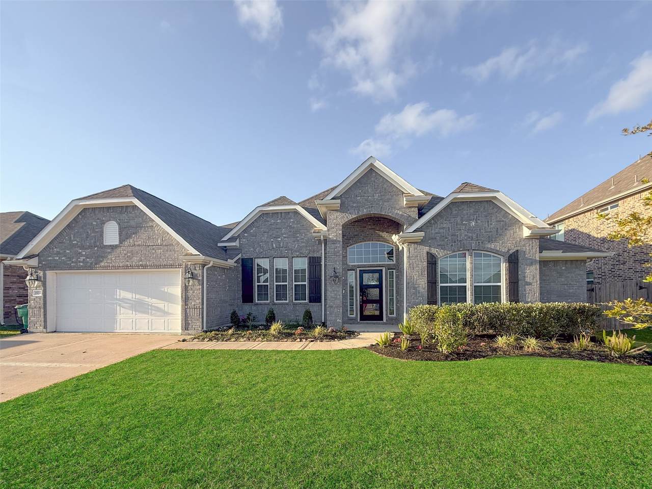 1524 Blue Bonnet Lane - Photo 1