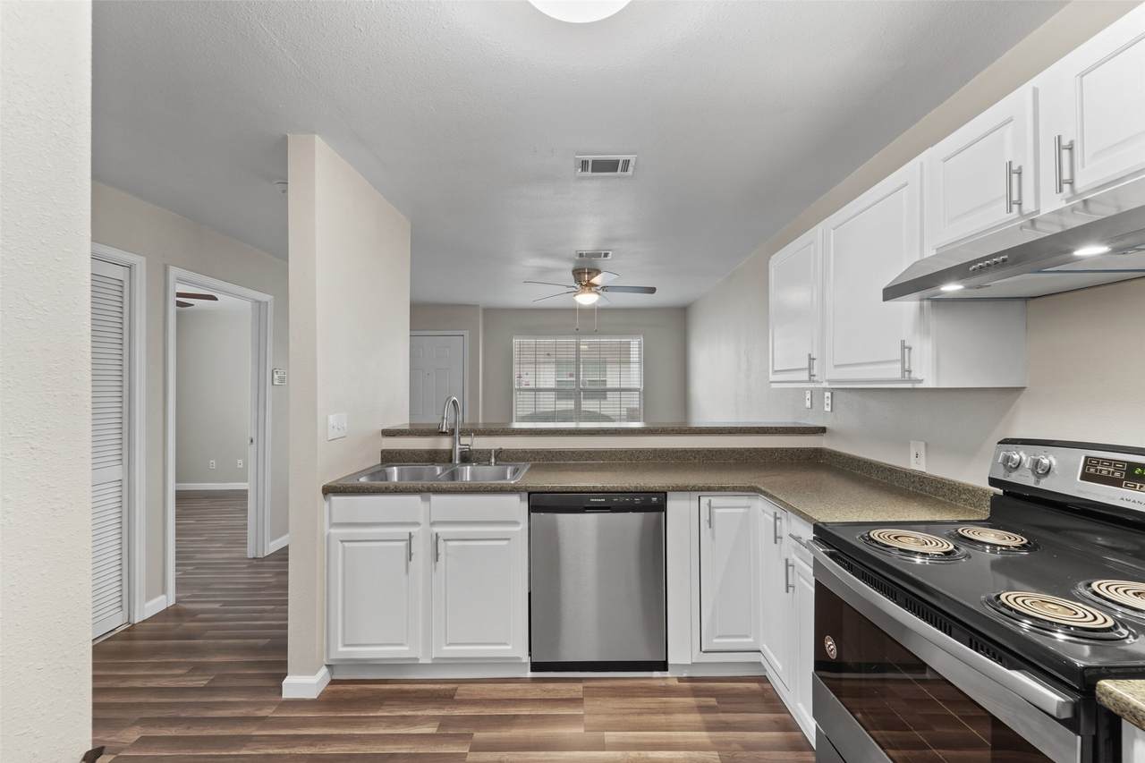 44426 Us 290 Business Streets - Photo 1