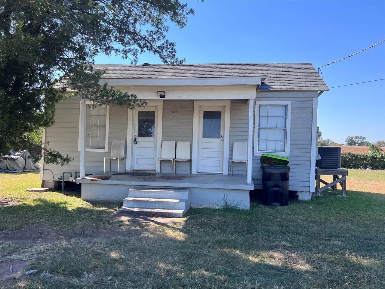 507 Harrison Lane - Photo 1