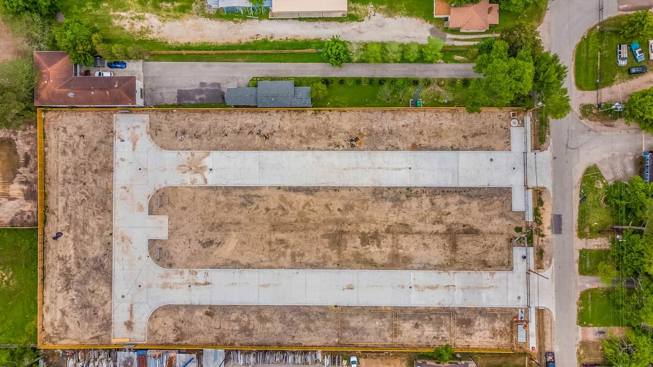 8902 Knoll Leaf Street - Photo 1