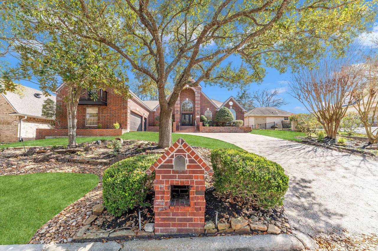 116 Spring Lake Drive - Photo 1